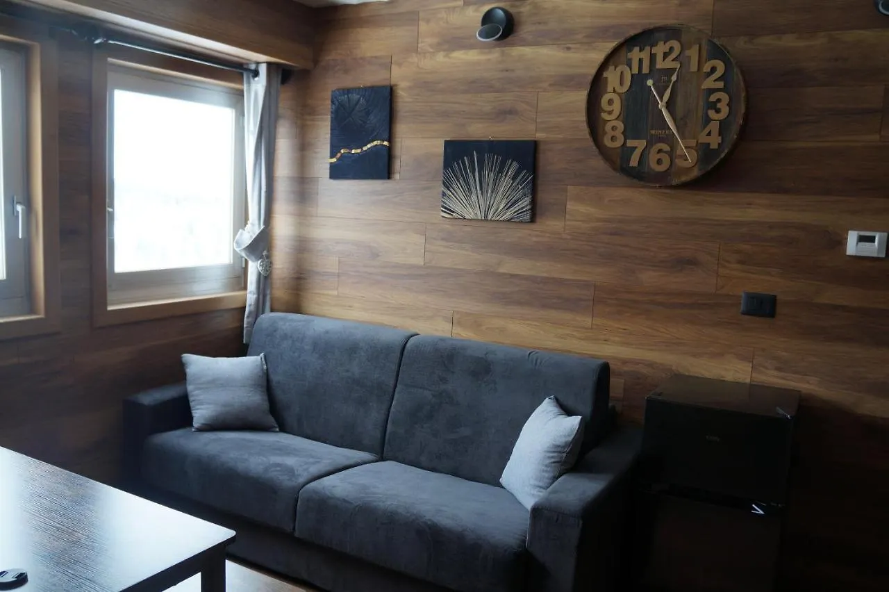 Royal Suite Totto'Netta 504 Passo del Tonale Apartment